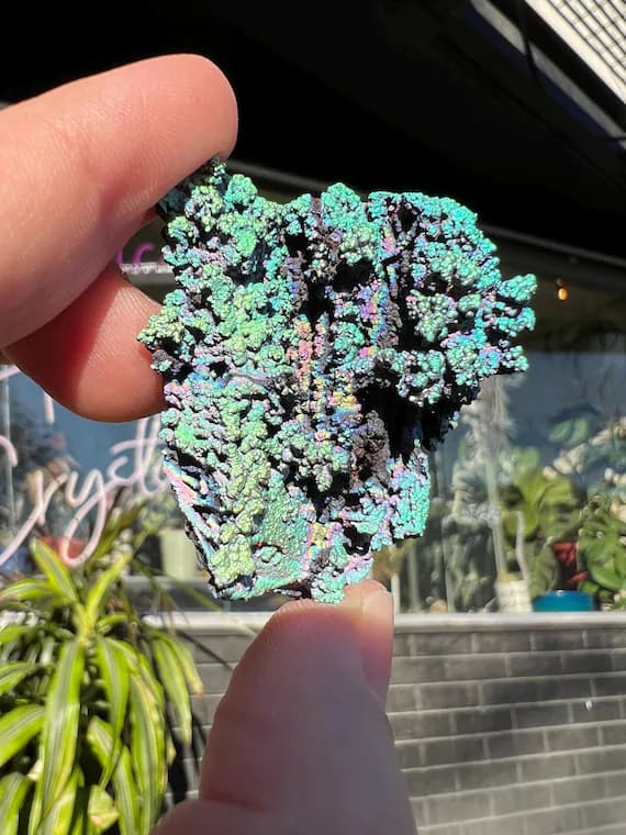 INSANE COLOR SHIFT Rainbow aura Turgite, hematite, goethite, iridescent